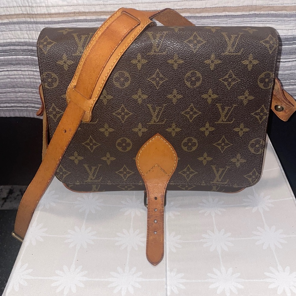 Authentic LV Cartouchiere GM